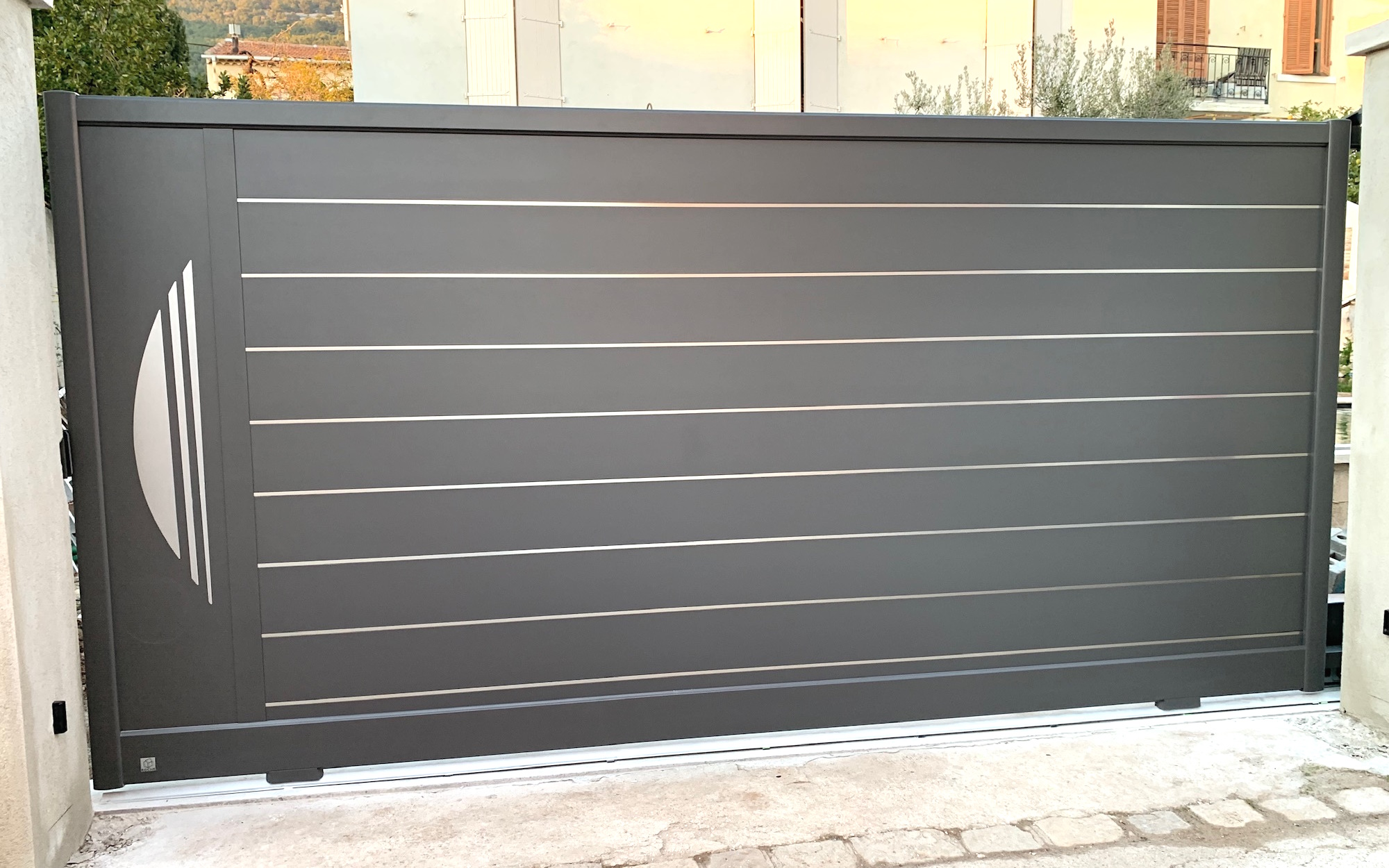 Installation de portails et portes de garage